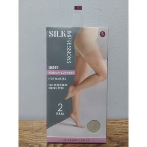 Silk Impressions Sheer Medium Support High Waisted Beige 30 Denier Small NEW